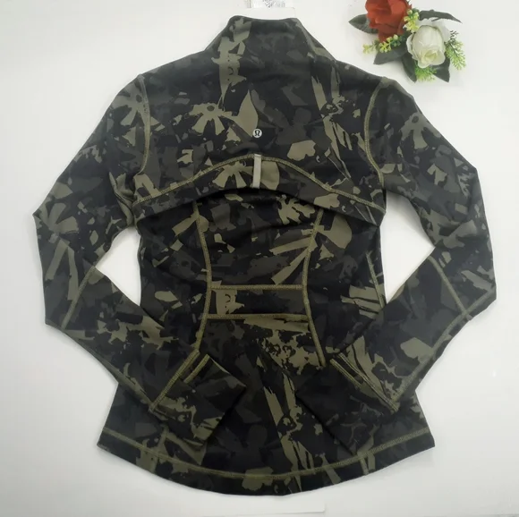 Lululemon Define Jacket Camo - Picture 3 of 5
